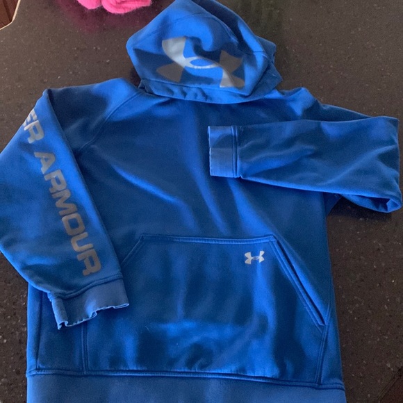 UA youth XL HOODIE - Picture 1 of 3